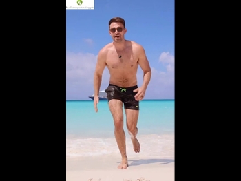  alt="Jonathan Bennett"