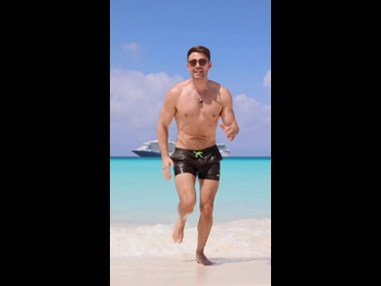  alt="Jonathan Bennett"