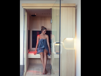  alt="Loena Hendrickx"