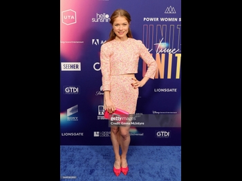  alt="Genevieve Angelson"