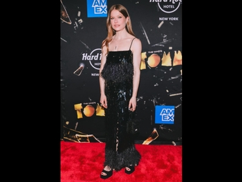  alt="Genevieve Angelson"