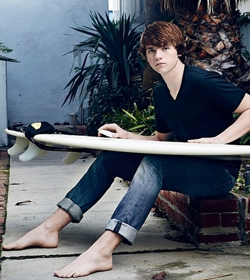 Joel Courtney