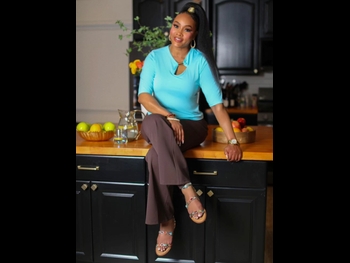 alt="Vivica A. Fox"