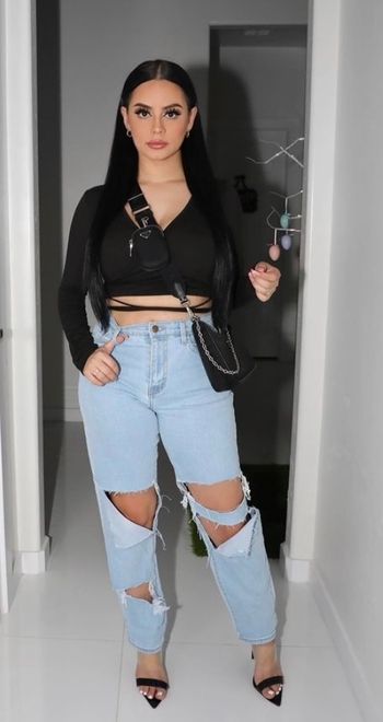 Leslie Quezada