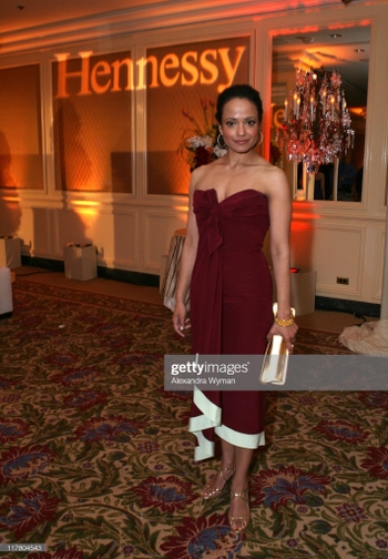 Judy Reyes (II)