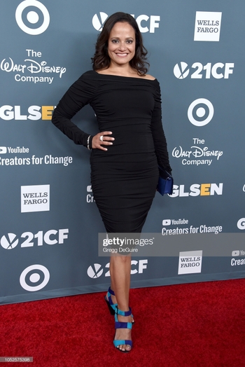 Judy Reyes (II)