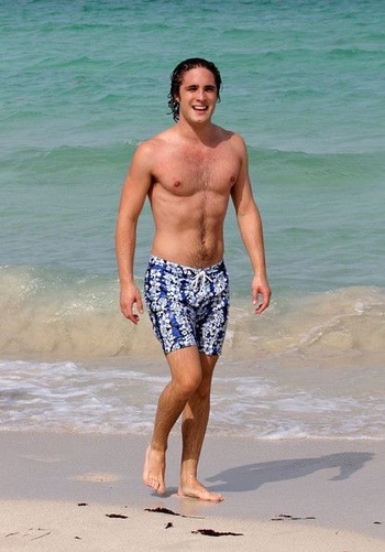 Diego Boneta