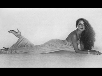  alt="Jerry Hall (i)"