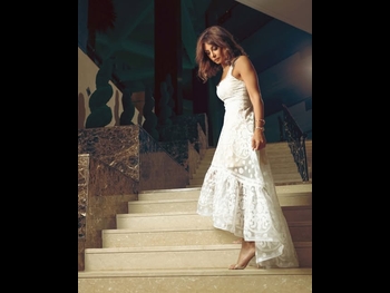 alt="Caresse Bashar"