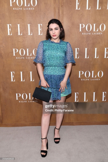 Hannah Marks
