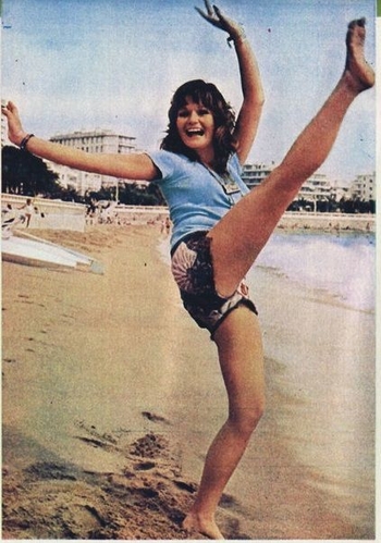 Valerie Perrine