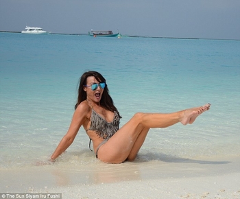 Lizzie Cundy