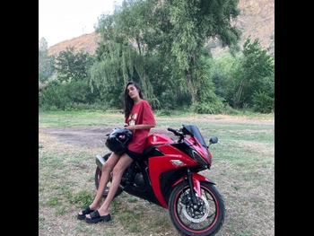  alt="Anna Grigoryan"