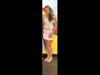  alt="Anna Hutchison"