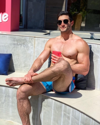 Roberto J. Portales