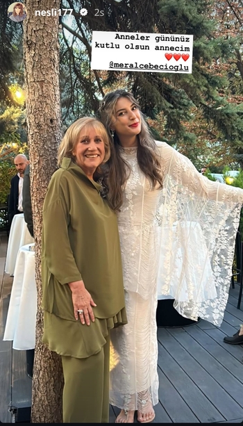 Neslihan Darnel