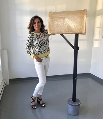 LuAnn de Lesseps