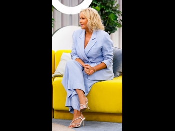  alt="Anna Samusionek"