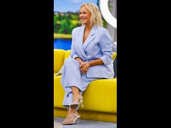  alt="Anna Samusionek"
