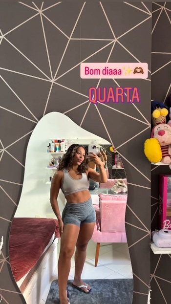 Lorrane Oliveira