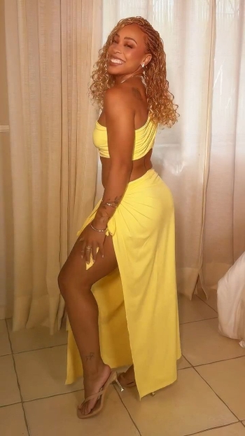 Lorrane Oliveira