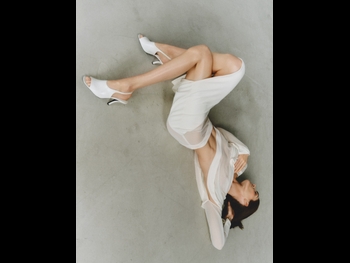  alt="Hilary Rhoda"