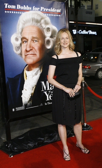 Laura Linney