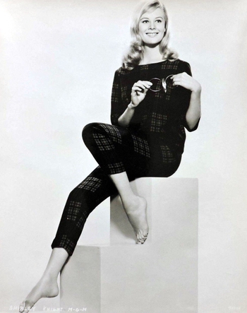 Shirley Knight