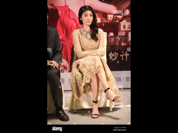  alt="Kelly Chen"