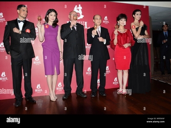  alt="Kelly Chen"