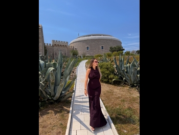  alt="Ena Luna"