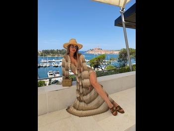  alt="Ena Luna"
