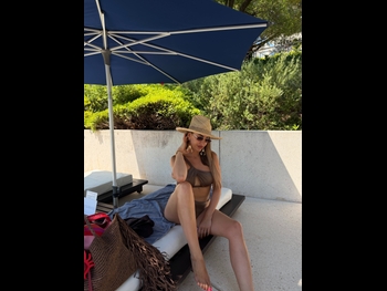  alt="Ena Luna"