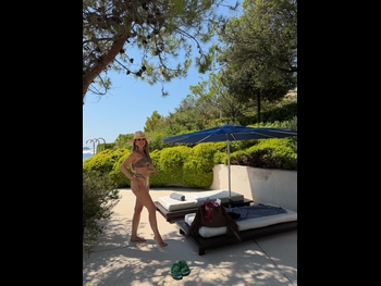  alt="Ena Luna"
