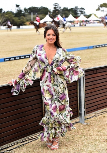 Olympia Valance