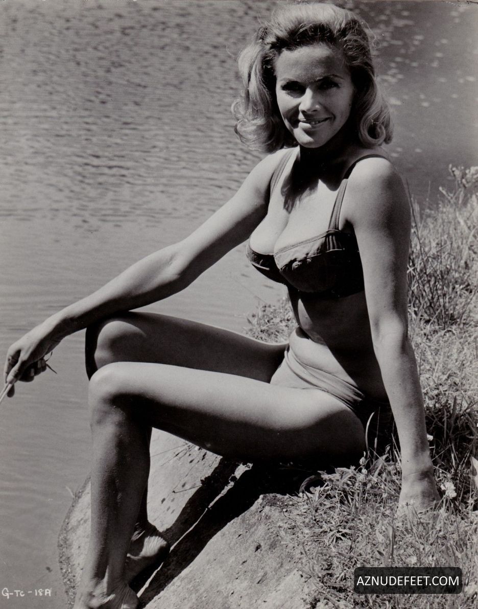 HONOR BLACKMAN Feet AZNudeFeet