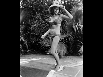  alt="Honor Blackman"