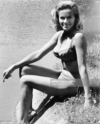 Honor Blackman