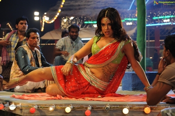 Sameera Reddy