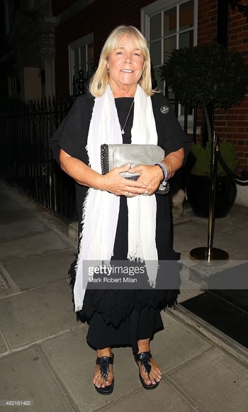 Linda Robson