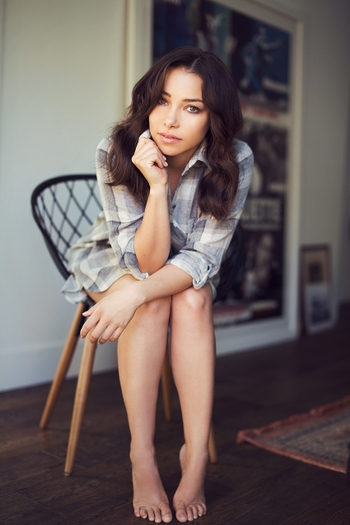 Jessica Parker Kennedy