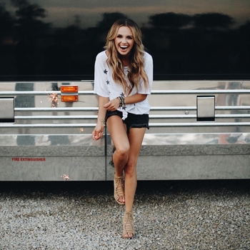 Carly Pearce