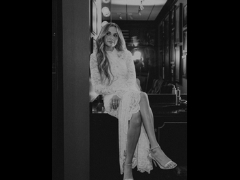  alt="Carly Pearce"