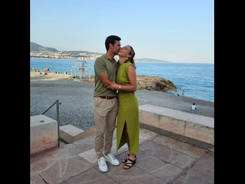  alt="Elise Mertens"