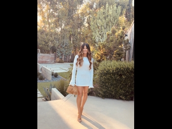  alt="Alison Victoria"