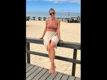  alt="Alina Marzi"