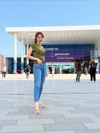 Stefanie Joosten