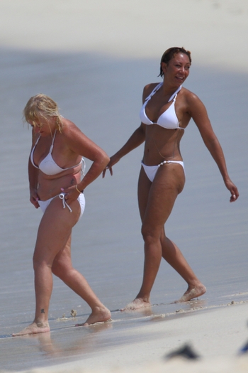 Mel B