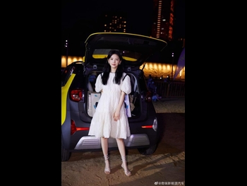  alt="Ruonan Zhang"