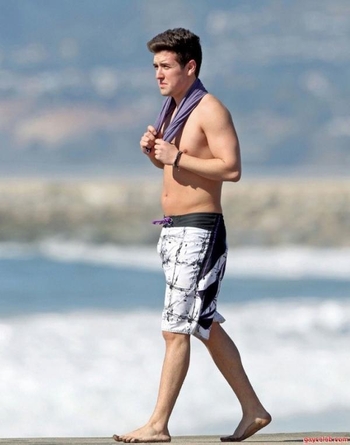 Logan Henderson